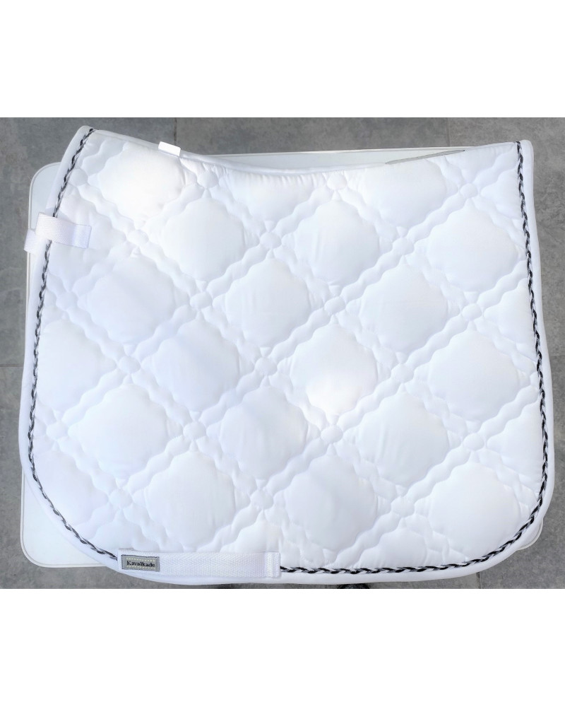 Kavalkade zadeldek met luxe stepping, Wit m blauw/lblauw/wit koordje