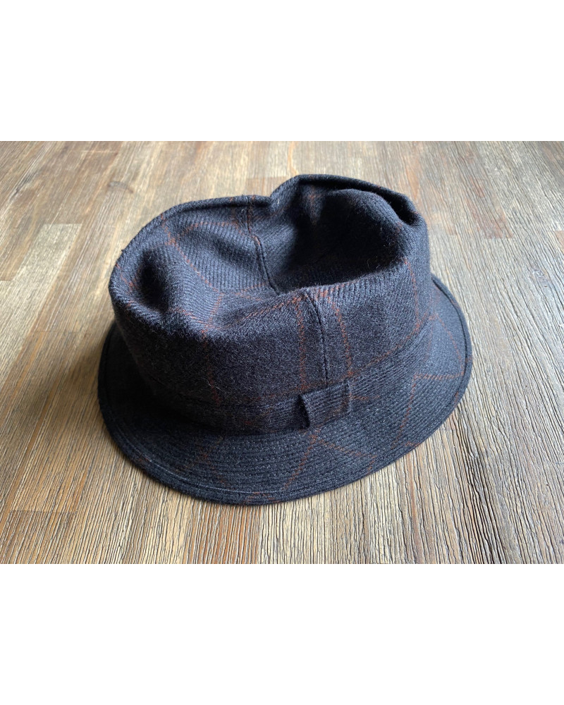 Horka sportieve hoed 82094, Blauw/roest geruit